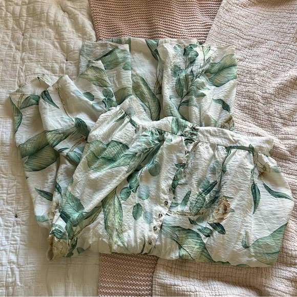 H&M Tropical Maxi Skirt with Buttons - Picture 2 of 11